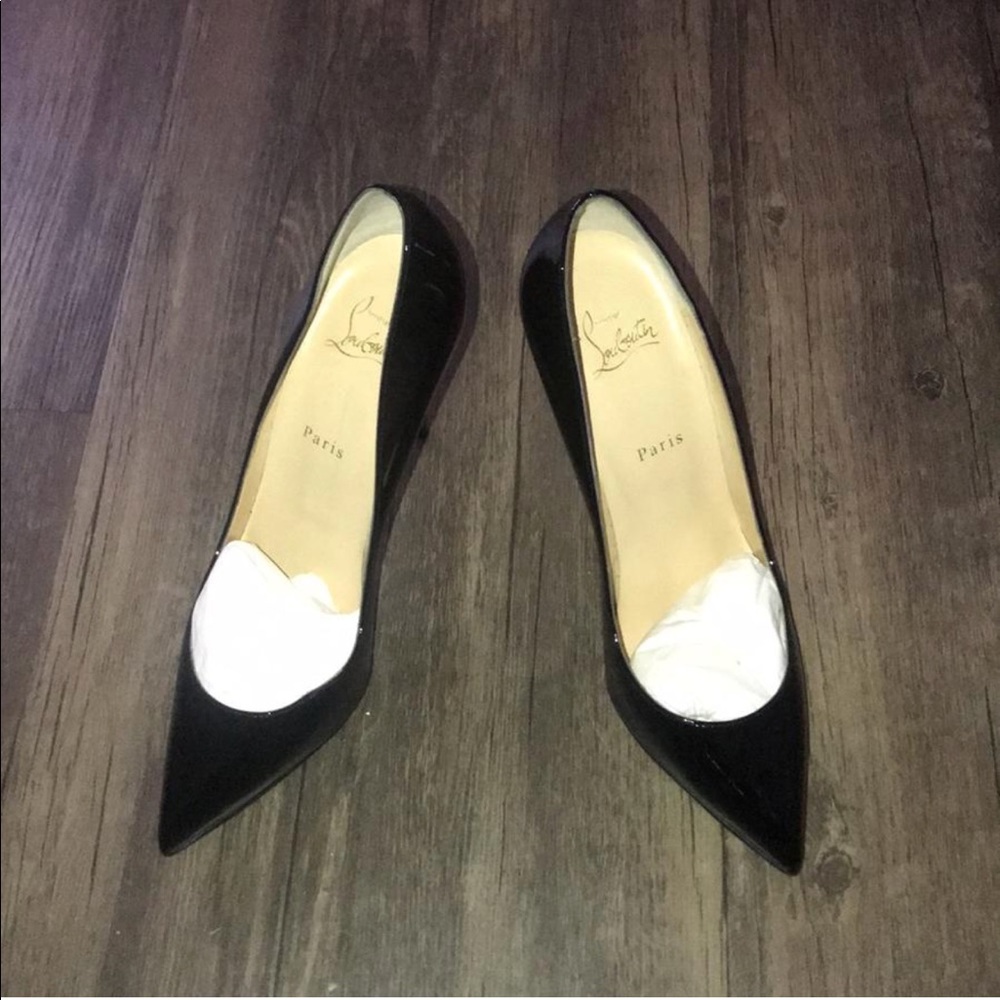Christian Louboutin Pigalle Follies Pump